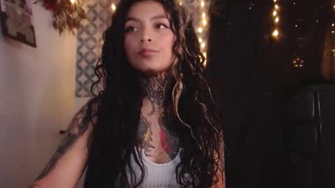 ema_ploxx online show from 09/22/25, 03:30