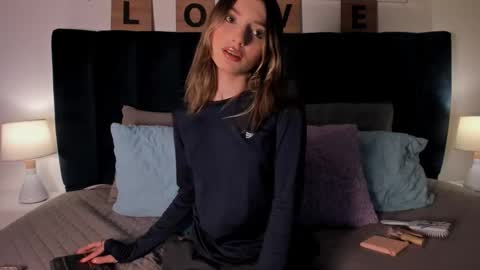 Ema online show from 12/17/25, 02:56