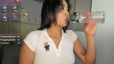 Ema online show from 03/10/25, 10:13