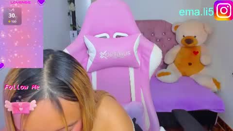 Snapshot of ema_tayy chatting on 06/18/26, 10:58 Ema online show from 06/18/26, 10:58