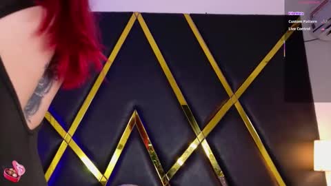 Emma online show from 12/22/25, 12:13