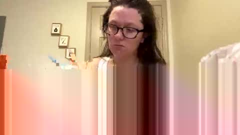 emalinepainting online show from 11/02/25, 06:21