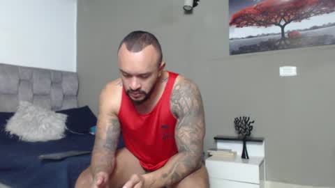 Snapshot of emanuelspencer chatting on 06/24/26, 06:07 emanuelspencer online show from 06/24/26, 06:07