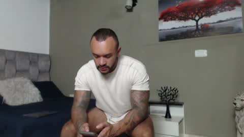 Snapshot of emanuelspencer chatting on 07/09/26, 01:09 emanuelspencer online show from 07/09/26, 01:09
