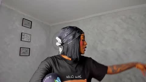 . online show from 12/16/25, 11:04