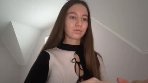 Alina online show from 11/28/25, 11:57