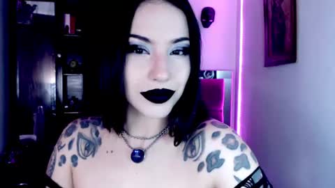 Emerald Black online show from 06/24/26, 04:44