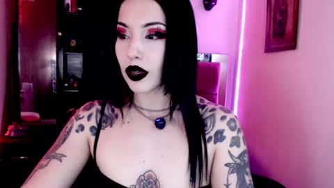 Emerald Black online show from 07/12/26, 05:20