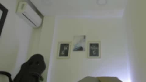 emelie_89 online show from 10/01/25, 11:16