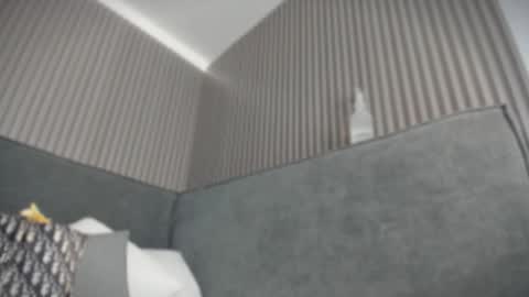 emelie_89 online show from 03/19/26, 11:36