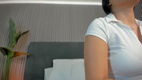 emelie_89 online show from 03/26/26, 11:38