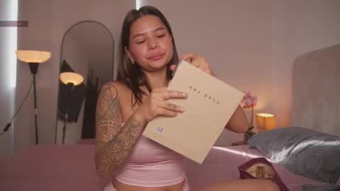 ana online show from 05/08/26, 12:54