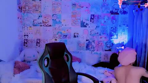 Emely Rous online show from 11/01/25, 01:13