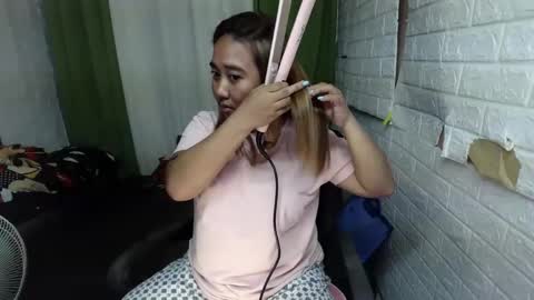 Emely online show from 03/11/25, 11:23