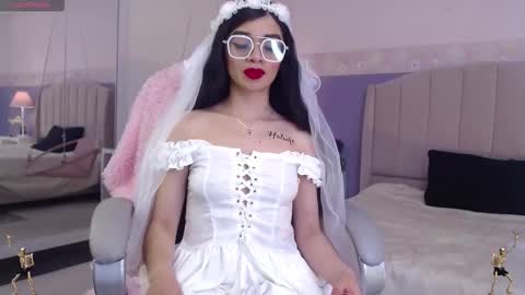 Danna online show from 10/21/25, 08:42