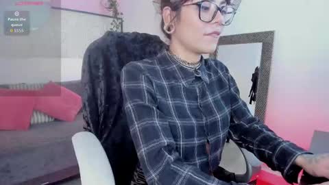 Esmeralda online show from 10/08/25, 06:38