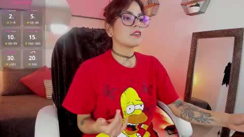 Esmeralda online show from 10/18/25, 12:28