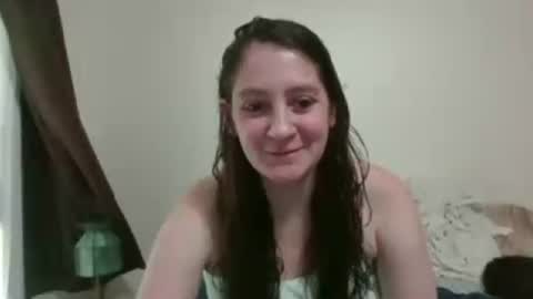 Snapshot of emeraldamnsel chatting on 07/28/26, 06:20 emeraldamnsel online show from 07/28/26, 06:20
