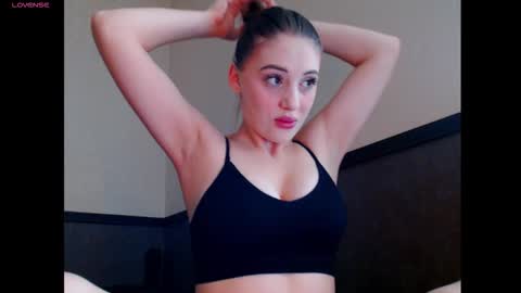 EmersonBennett online show from 12/19/25, 09:05