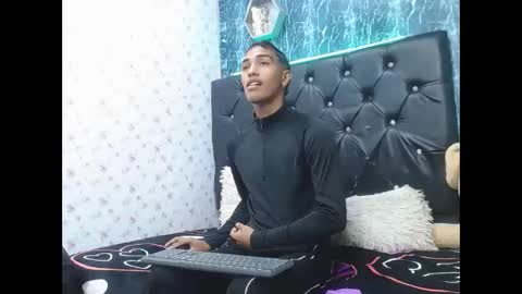 emersson_sex18 online show from 01/13/26, 02:22