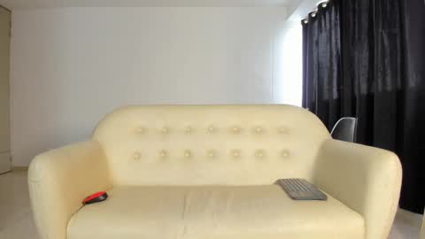 EMILY  online show from 04/06/26, 07:26