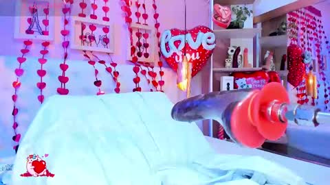 Snapshot of emi_sary chatting on 02/11/25, 11:54 Emily Sarai online show from 02/11/25, 11:54