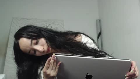 Antonella  online show from 05/02/26, 12:59