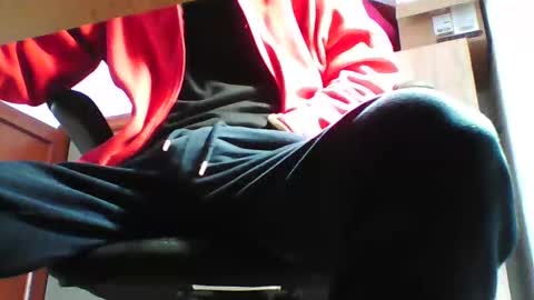 Snapshot of emiarg chatting on 10/20/25, 08:15 emiarg online show from 10/20/25, 08:15