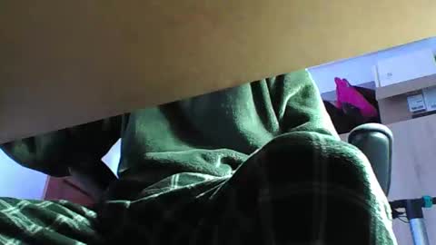 Snapshot of emiarg chatting on 11/09/25, 09:40 emiarg online show from 11/09/25, 09:40