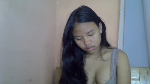 Snapshot of emiehottie chatting on 07/02/26, 03:40 Ami online show from 07/02/26, 03:40