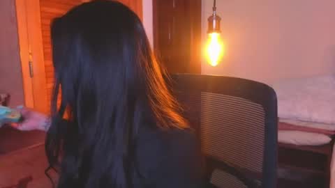 Snapshot of emigomez_ chatting on 07/10/26, 03:44 Emilia Gomez online show from 07/10/26, 03:44