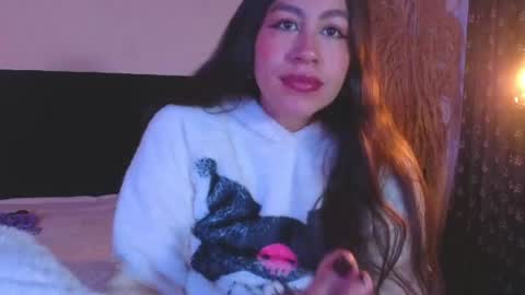 Snapshot of emigomez_ chatting on 07/17/26, 11:06 Emilia Gomez online show from 07/17/26, 11:06