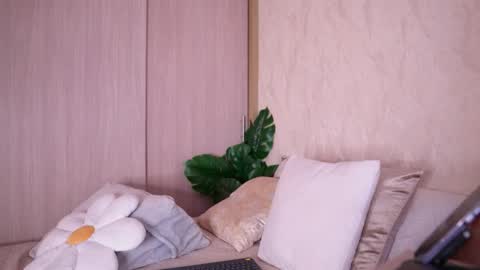    online show from 02/14/26, 02:03