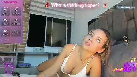 Emy online show from 01/31/25, 02:04