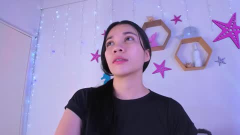 Emily  online show from 11/05/25, 02:55