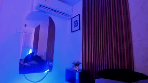   online show from 09/13/25, 12:21