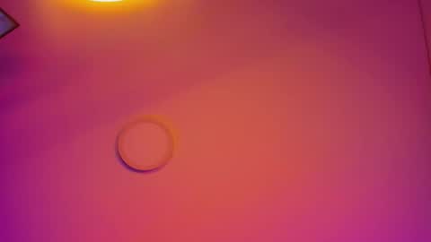   online show from 10/10/25, 11:15