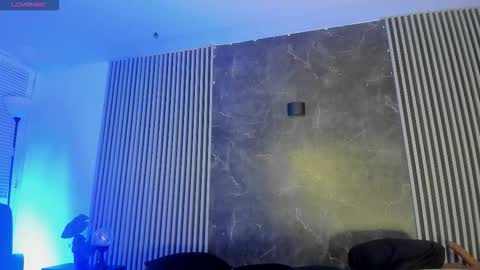   online show from 10/12/25, 04:50