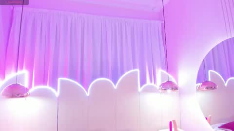 Emiily Grace online show from 03/20/26, 11:37