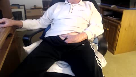 Terrance1st online show from 12/17/25, 03:18