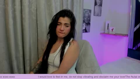 emilayton_ online show from 02/06/25, 03:37