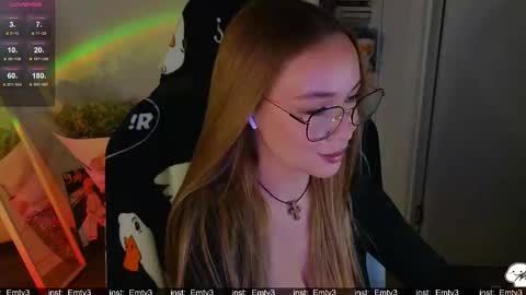 Emili online show from 01/16/26, 01:37