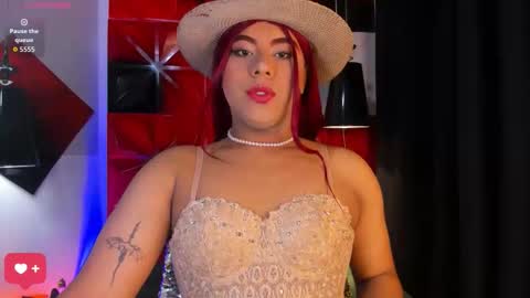 Emili roux online show from 10/13/25, 05:35