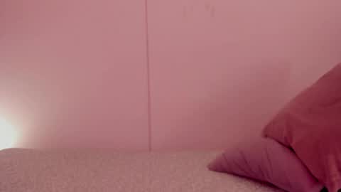 Snapshot of emilia_ghendle chatting on 01/12/25, 09:40 Emilia Big Boobs online show from 01/12/25, 09:40