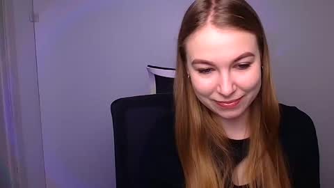 Emilia online show from 01/30/25, 08:22