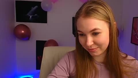 Emilia online show from 02/26/25, 09:21