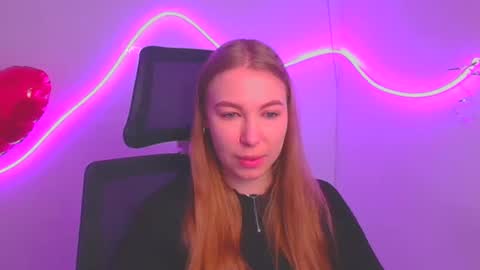 Emilia online show from 03/11/25, 06:10