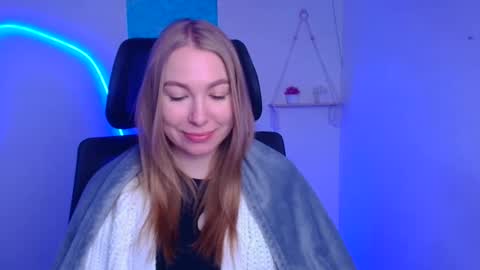 Emilia online show from 01/16/26, 06:50