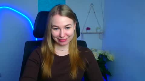 Snapshot of emilia_ilia chatting on 02/15/26, 06:32 Emilia online show from 02/15/26, 06:32