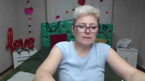 EmiliaGree online show from 11/26/25, 06:42